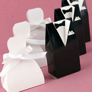 200 Sztuk Panny Młodej Groom Wedding Bridal Favor Favor Candy Box Boxes Suknia Tuxedo Nowa Darmowa Wysyłka