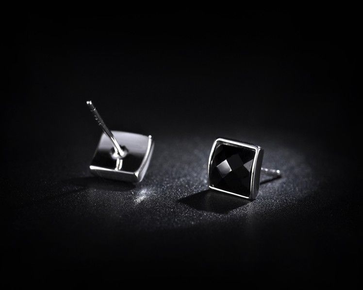 Diamante negro Stud Pendientes Moda Gemetric Mujeres coreanas Stud Pendientes 925 Pendientes de la joyería del oído de la plata esterlina / 