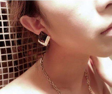 Meest populaire vintage luxe zwarte edelsteen oorbel stijlvolle gesimuleerde diamant oor stud dames 50 pair