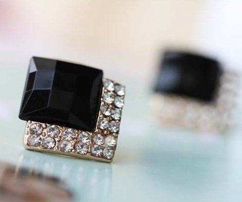New Classic Vintage Luxury Black Gemstone Orecchini Fashion Simulated Diamond Ear Stud da donna