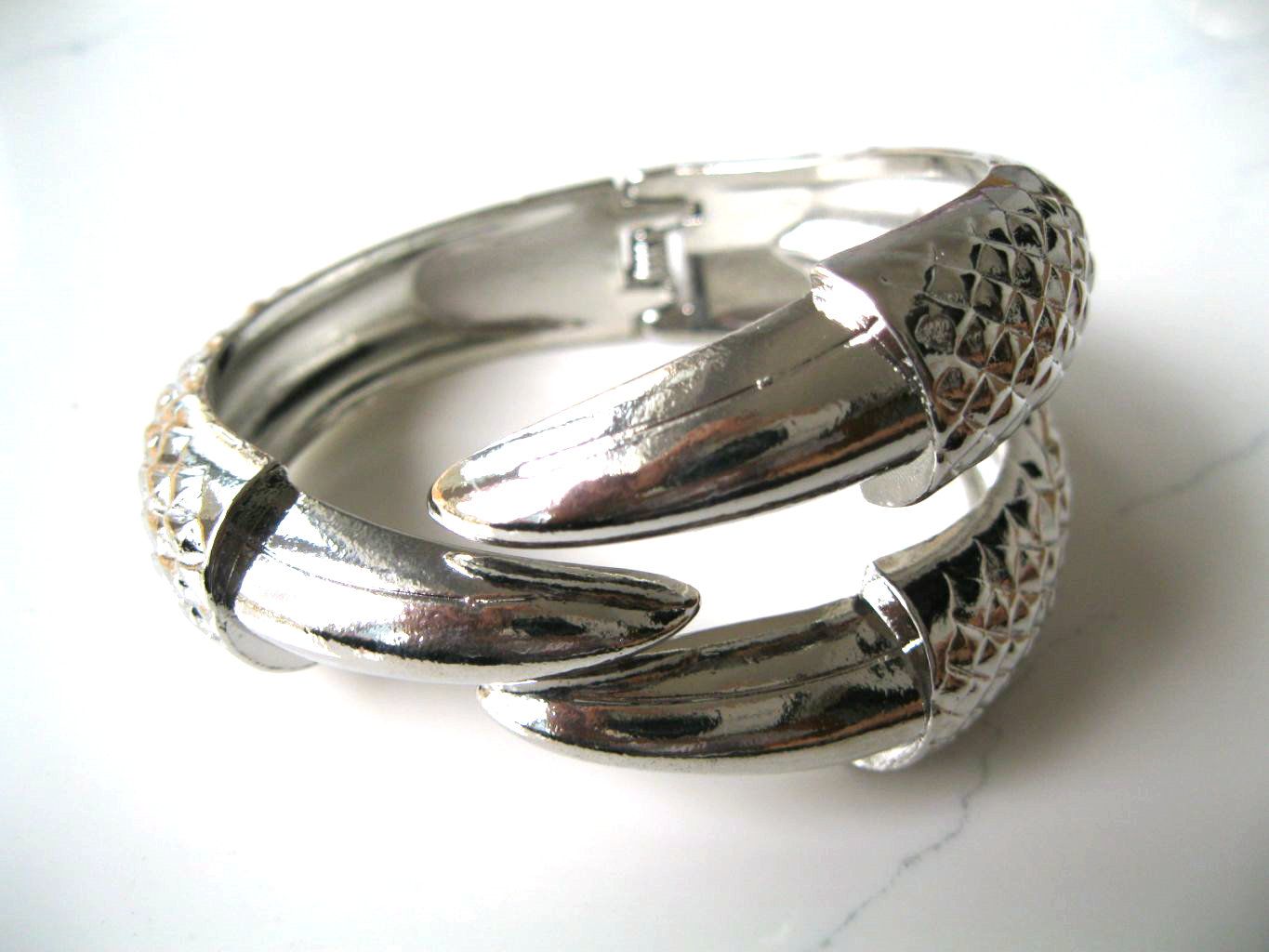 preço de fábrica!!! Pulseiras de pulseira de ouro de charme / pulseiras de prata com forma de Talon 