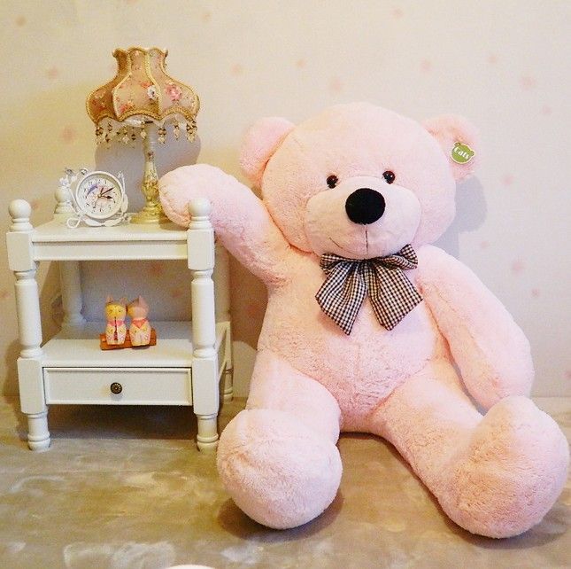 brown giant teddy bear