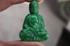 Chiny Retro rzeźbione posągi, dekoracje, zielony Jade Buddha, wisiorek w talii, naszyjnik.