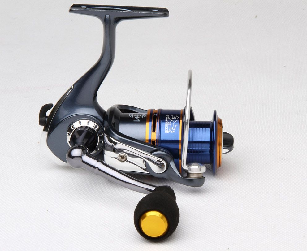 Carretel de pesca Equipamento De Pesca Spinner Lure Carretel de Carretel 4 + 1BB carretel de esparadrapo / pintura MIRROR, alça de borracha macia