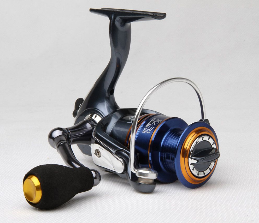 Fiske Reel Fiske Tackle Spinner Lure Casting Reel 4 + 1BB Fising Reel / Spegelmålning, Mjukt gummithandtag