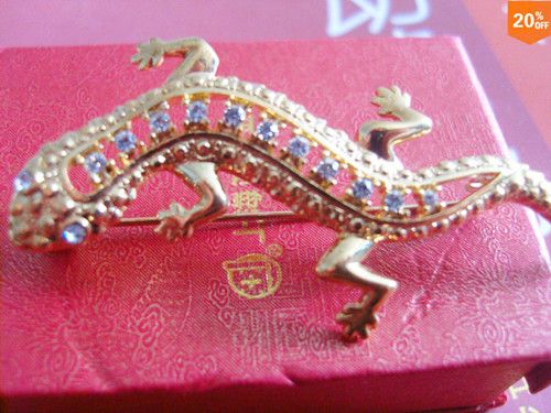 2021新しいジュエリーブローチGecko 18K Real Gold Jewlery Brooch with Diamonds Alloy Material8398062