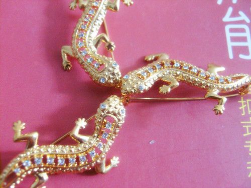 2021新しいジュエリーブローチGecko 18K Real Gold Jewlery Brooch with Diamonds Alloy Material8398062