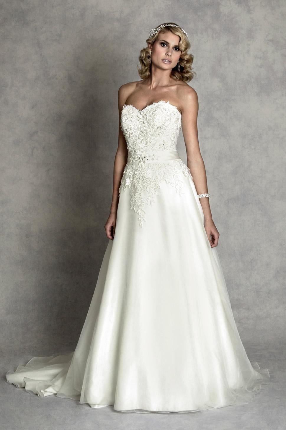 Gorgeous Strapless Wedding Dresses 5