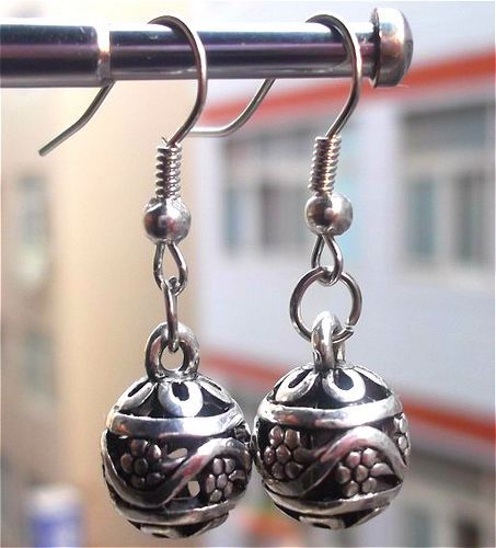 Vintage Hollowing Flowers Bead Tibetan Silver Earring Women's Brand New Best Selling xmas gifts 