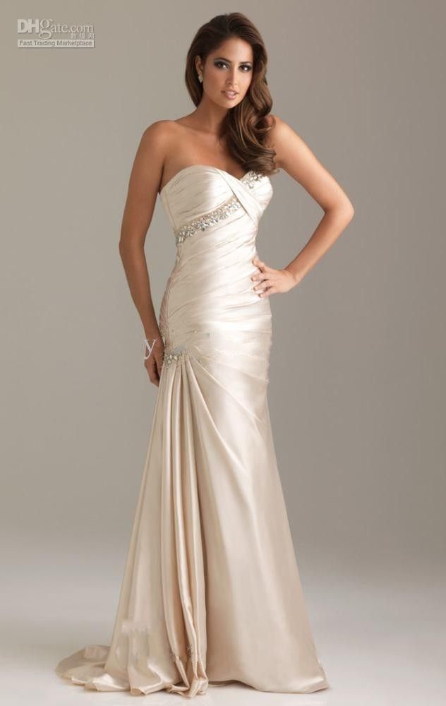 wholesale cream new fashion sweetheart neckline