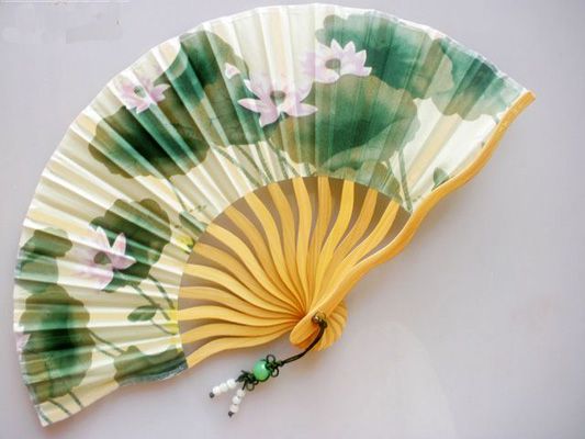 2019 7 Tassel Fine Wedding Bridal Hand Fan Ladies Chinese Floral