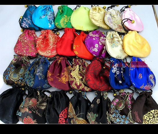 Cheap Handmade Small Silk Fabric Drawstring Bag Jewelry Storage Pouch Wholesale Cloth Gift Packaging Coin Pocket 