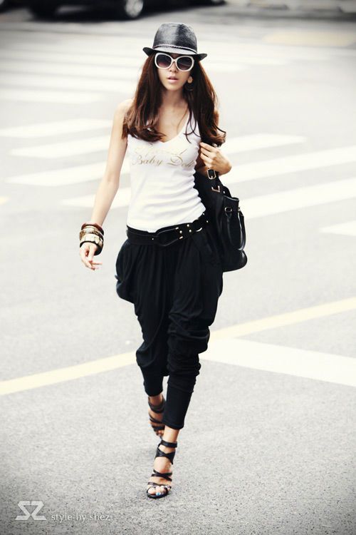 black pants women's outfit