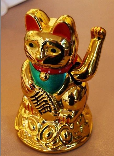 Glückskatze, chinesisches Feng Shui, winkt Reichtum, Glückskatze, winkt mit der Hand, Katze, Gold, mit Kleinkasten-Geschenk