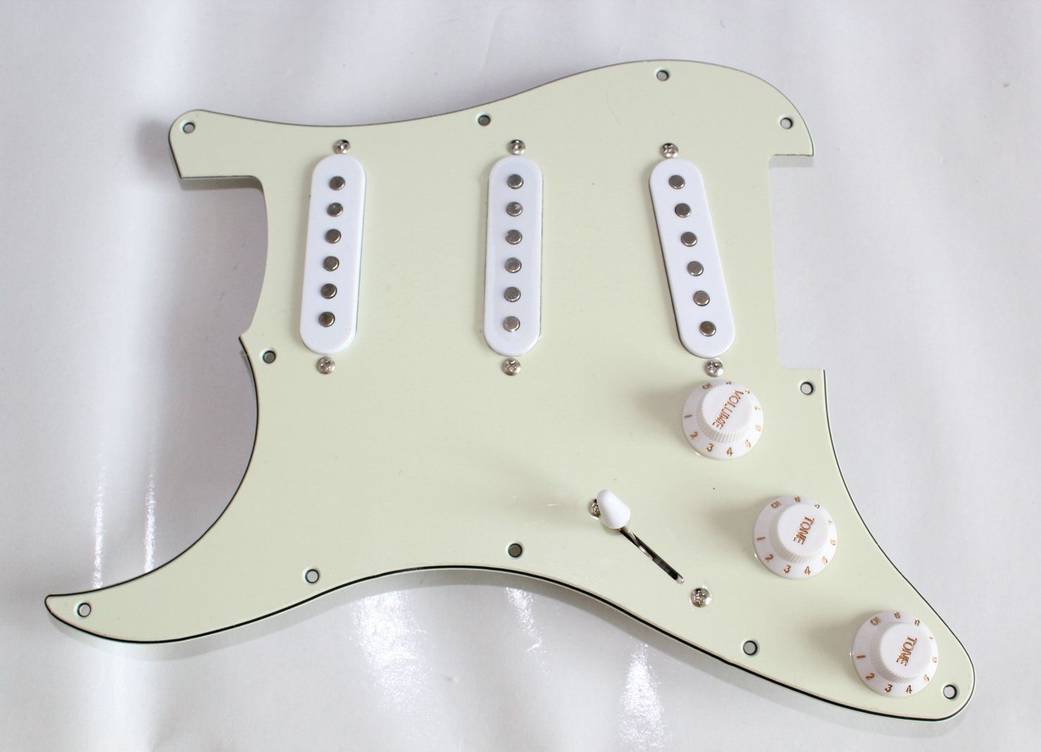 Mint Green Left Hand Loaded Prewired Pickguard 3 Single Coil For FD