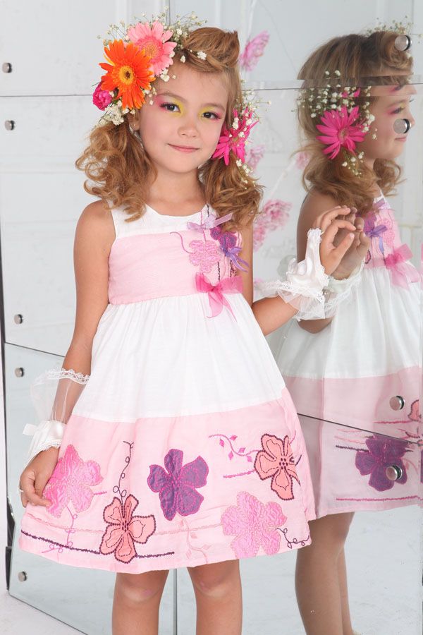 Cute floral bow cotton blended embroidery flower girl dress round neck sleeveless girl dresses 