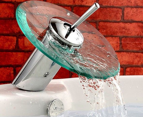 Gratis frakt 1pcs * Hot Sale Waterfall Caucet Badrumskärm Sink 2c