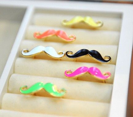 100pcs* Anello di barretta variopinto dei baffi di vendita calda MONILI economici Barba BELLA