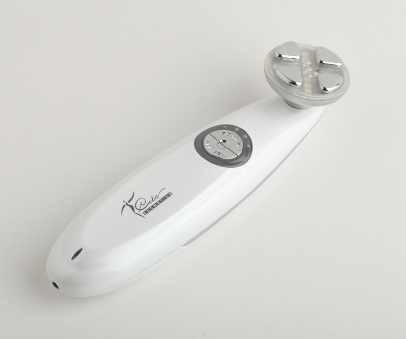 Portable Hosehold Facial Skin Care Device With RF LED Ultrasonic