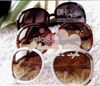 Moda Archaistyczne Okulary przeciwsłoneczne Wysokiej Jakości Retro Nowe Kobiet Okulary Trzy Kolory Vintage Xmas Prezenty 10 sztuk / partia