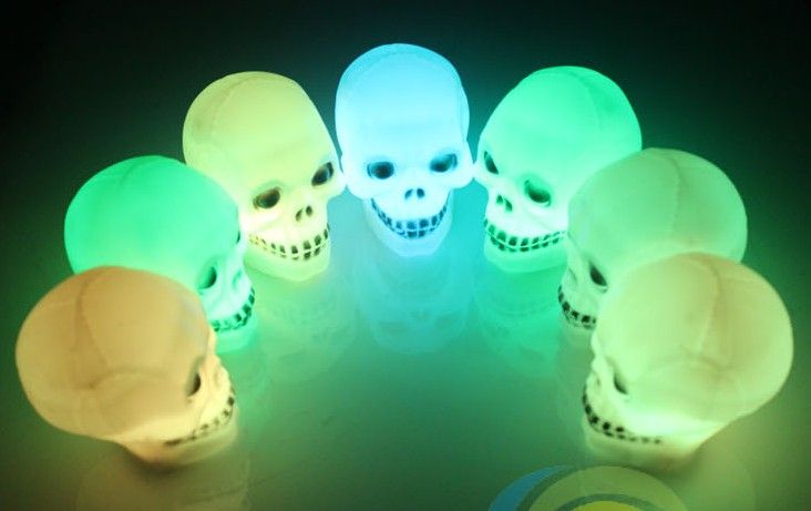 Halloween Skull LED Decorations Night Light Electronic Colorful Change ...