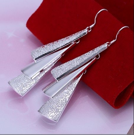 Högkvalitativ 925 Silver Drop Earrings Mode Ladies Smycken Gratis Frakt 10Pair / Lot