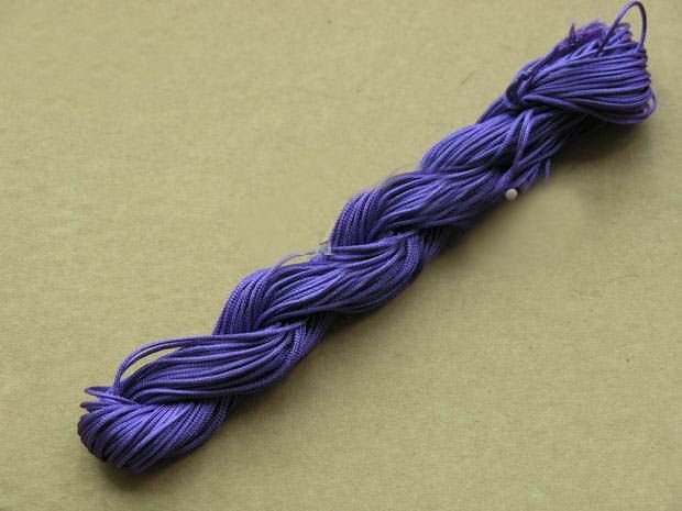 1pcs = 250m / 270Ys 10st 1mm Multicolor Beading Polyester Cord Beaded armband flätat rep