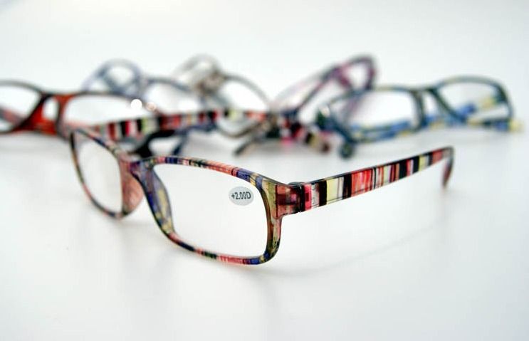 (15pcs/много) мода красочные очки для чтения 6 цветов силы от +1.00 до +4.00 принимаем смешанный заказ