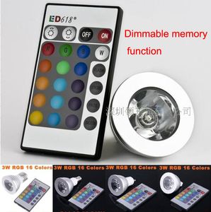 lampadina LED di memoria dimmerabile di alta qualità e telecomando con 16 colori diversi RGB 1 pz