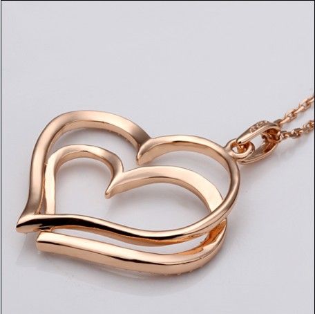 Pläterad 18k Rose Gold Czech Diamond Heart Pendant Halsband Fashion Top Smycken Gratis frakt 10st
