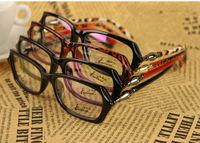 إطارات النظارات البصرية أزياء العلامة التجارية الإطار مع عدسة واضحة الساقين الخيزران نمط الشحن مجانا الجملة نظارات متجر WD8809