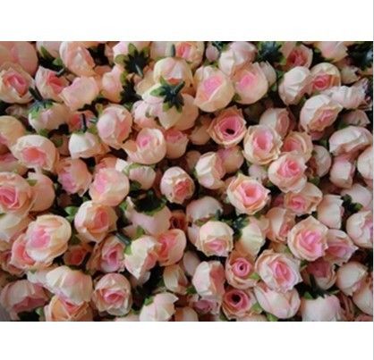DIY-Handwerk mit Blumengroßhandelssimulationsblumen, die kleine rosafarbene Knospenhochzeitsblume der Blume filmen