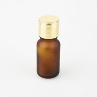 50 Unids / lote Botella de vidrio de ámbar Botellas de aceite esencial Botella de perfume 27 g 10 ml