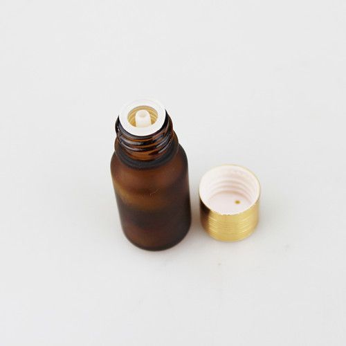 50 stks / partij Amber Glasfles etherische olieflessen parfumfles net 27 g 10 ml