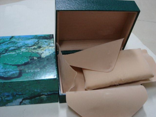 Ahora caja de cuero para ver etiquetas de tarjeta de folletos y papeles en inglés