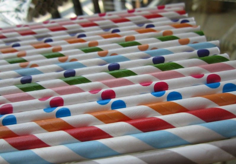 1000 stks gemengd gestreepte en polka dot papieren rietjes, drinkpapier rietjes voor partij gunst gratis verzending