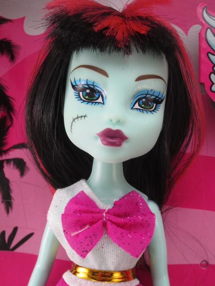 Monster High Poupees Figure Jouets Toralei Stripe Draculaura Nouvelle Annee Cadeaux D Anniversaire