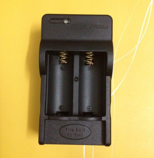 

20PCS Ultrafire RCR123A Rechargeable 3.6V 16340 LED flashlight torch Battery Charger