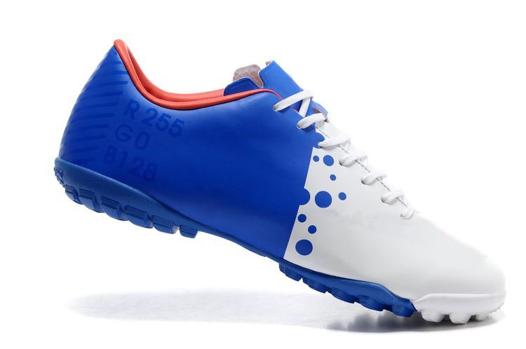 best indoor soccer shoes for men
