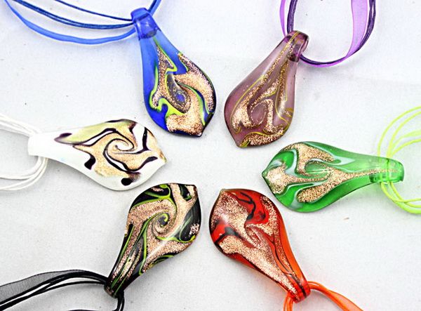 Yaprak lampwork cam boncuklu kolye kolye Moda İtalyan Sanatı murano Altın tozu cam takı