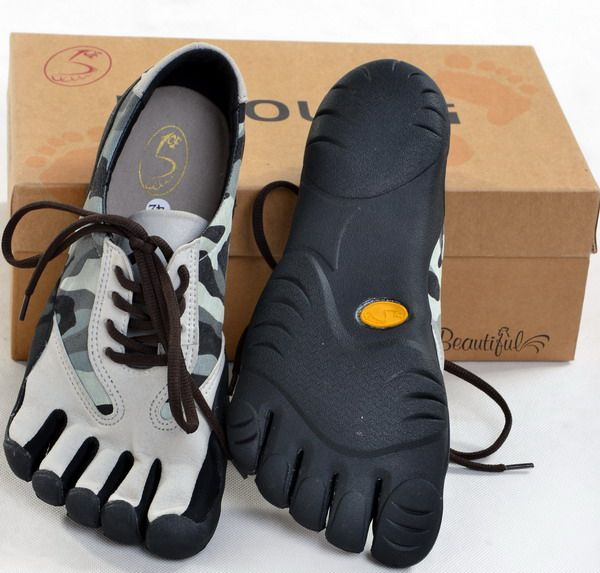 scarpe a forma di piede prezzo