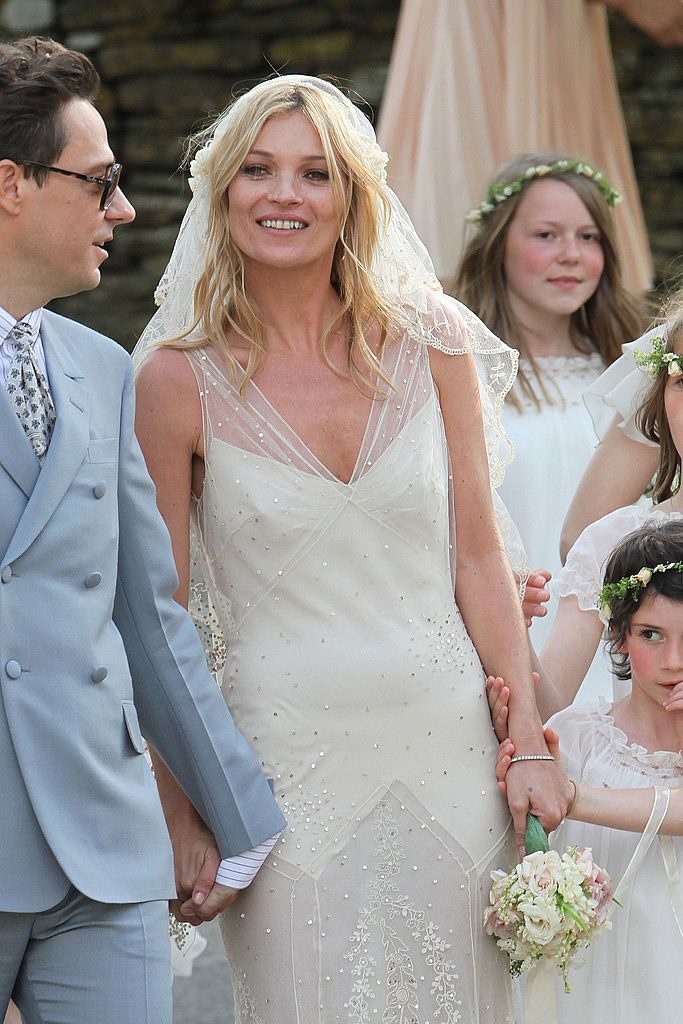 Grosshandel Kate Moss Luxus Nixe Braut Inspiriert Kleider Leicht Sequined Mit V Ausschnitt Promi Brautkleider Von Romantic Wedding99 175 13 Auf De Dhgate Com Dhgate