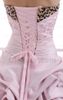 2015 Sexy Pink Hi Lo Taffeta Leopard Prom Klänningar Strapless Ruffled Beaded Evening Dresses HW087