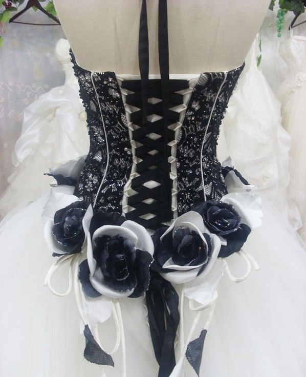 Decoration de fleur en dentelle blanche et noire sur mesure Robe longue robe à balle en tulle robe formelle de bal 214h