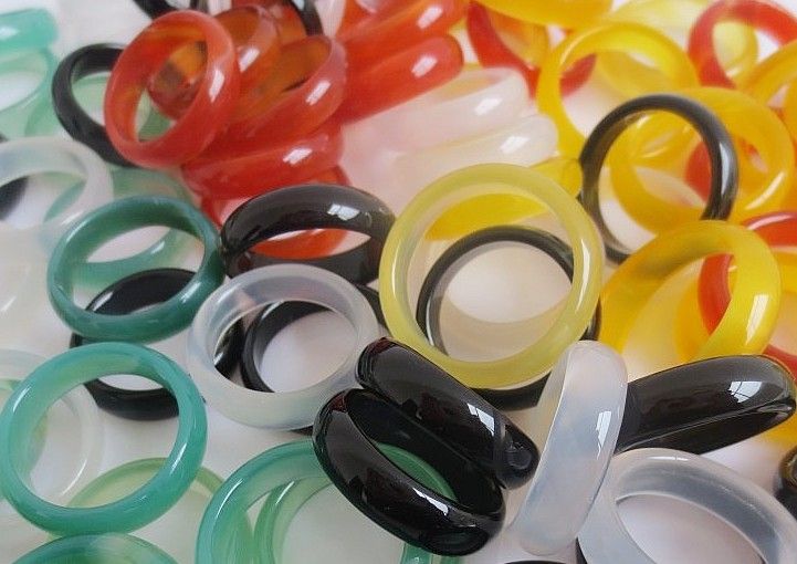 Processing low-priced stocks 50pcs Colorful natural agate ring 6MM Agate Gemstone Ring