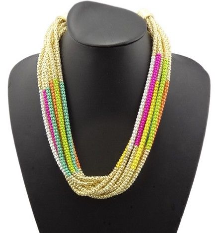 Europeisk punkstil flerskikt färgglada emalj Snake Chain Heavy Statement Necklace Mix Color for Fashion Women