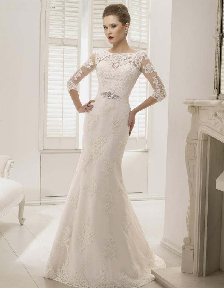 3/4 sleeve wedding dress