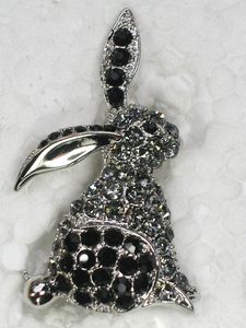 Wholesale black brooches pin resale online - CRYSTAL RHINESTONE EASTER BUNNY RABBIT PIN BROOCH C184
