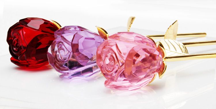 Nieuwe prachtige kristallen rozenbloem 12quot lang steelde rode glas handwerk bloemknop liefde voor altijd valentijnen geschenk Romantisch Weddi9354041