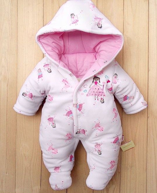 Buy newborn clothing for baby boys and girls at the cheapest online prices Moms love Carter’s baby clothes sale. It’s the best time to stock up on mix and match bodysuits, pants, side-snap tees, sleep and plays, gift sets and accessories.